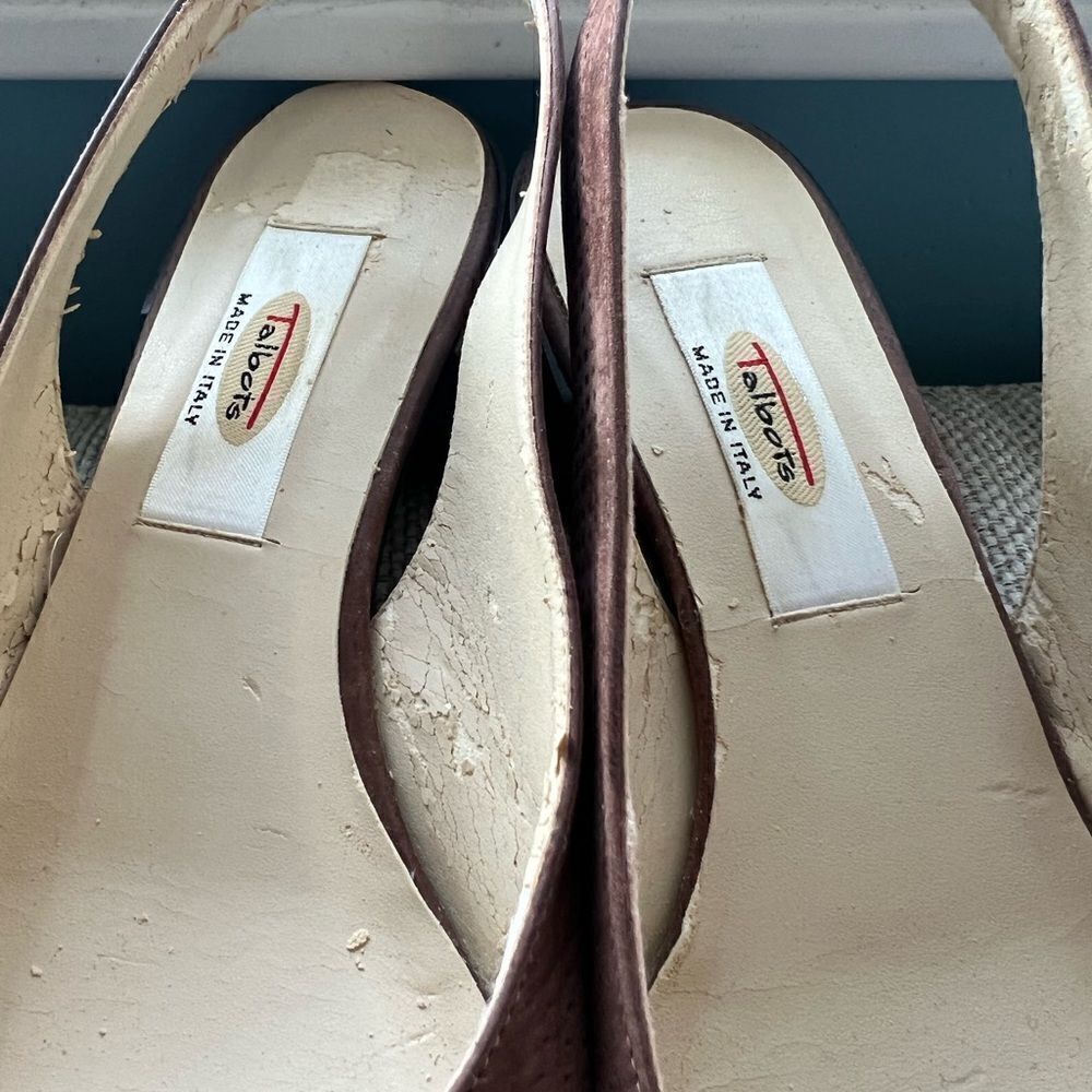 Talbots Tan Suede Rounded Toe Slingback Versatile shoes 7 - Picture 11 of 14